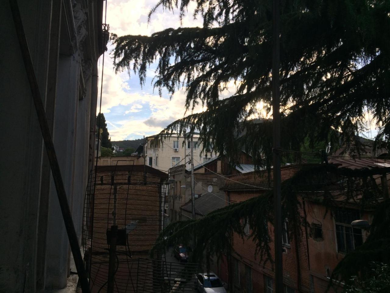 Apartment Ekako Tbilisi Buitenkant foto