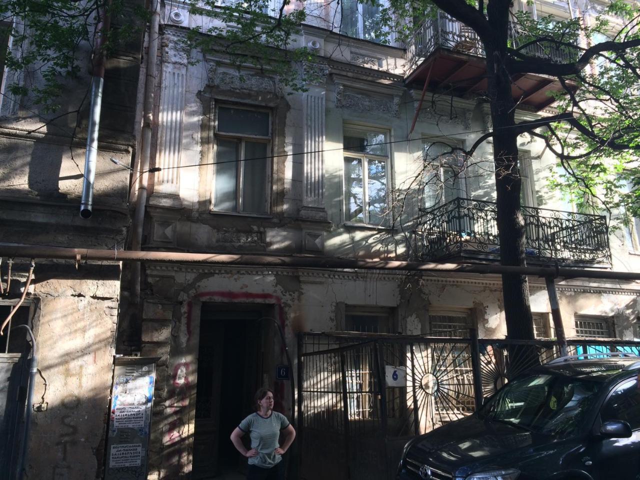 Apartment Ekako Tbilisi Buitenkant foto